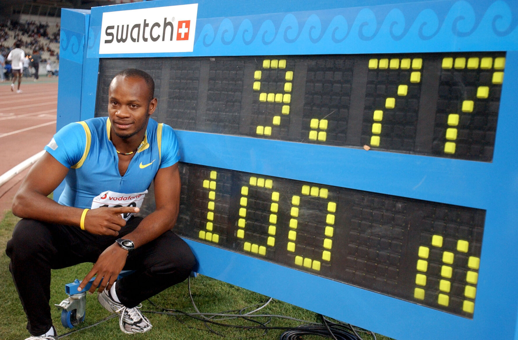 2005: Asafa Powell breaks world record that would later be wiped out over doping charges